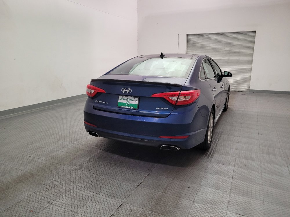 Used 2015 Hyundai Sonata Limited w/ Option Group 06 FWD image 7