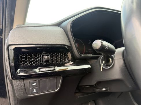 Used 2024 Honda CR-V EX-L image 13
