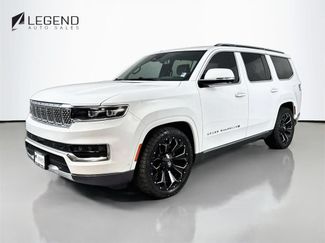 Used 2022 Jeep Grand Wagoneer Series II w/ Convenience Group III AWD/4WD video 1