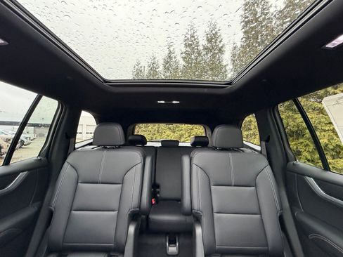 New 2026 GMC Acadia Elevation w/ Elevation Premium Package image 3