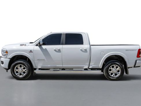 Used 2021 RAM 2500 Laramie AWD/4WD image 9
