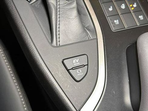 Certified 2023 Lexus UX 250h F Sport w/ Accessory Package (Z2) AWD/4WD image 34