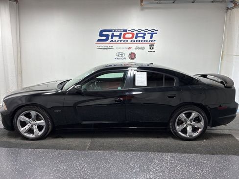 Used 2012 Dodge Charger R/T image 2