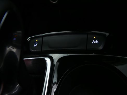 Used 2024 Chevrolet Trax ACTIV w/ Driver Confidence Package FWD image 29