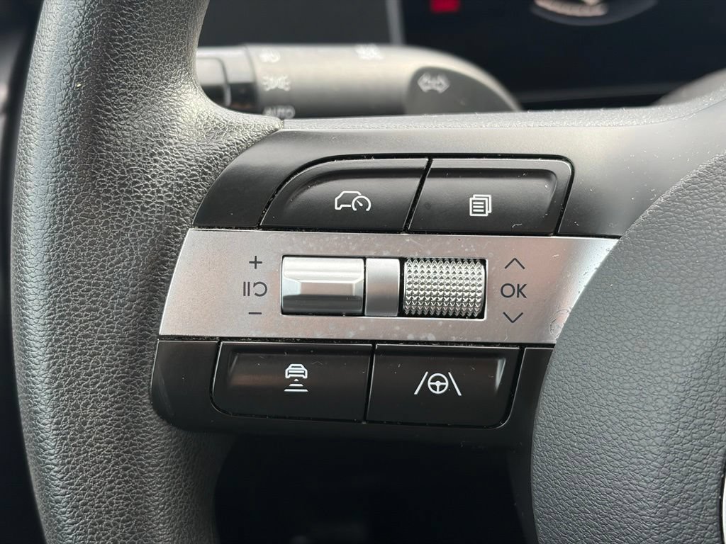 Used 2025 Hyundai Tucson SEL AWD/4WD image 27