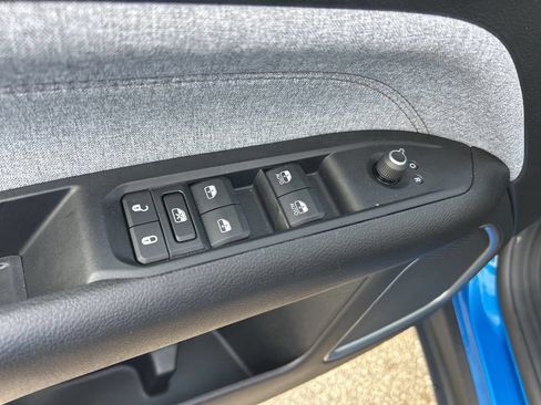 Certified 2022 Jeep Compass Latitude AWD/4WD image 32