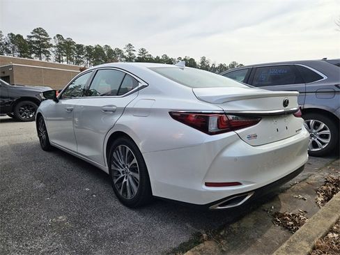 Used 2020 Lexus ES 350 w/ Premium Package image 4