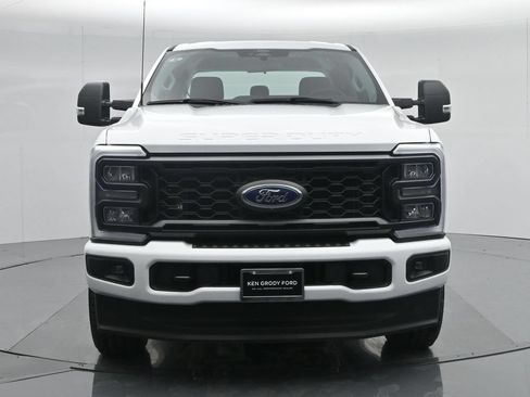 Used 2024 Ford F250 XL w/ STX Appearance Package AWD/4WD image 26