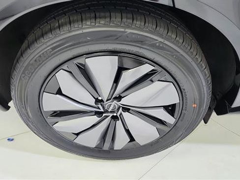 Certified 2024 Nissan Ariya AWD image 35