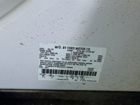 Used 2018 Ford Explorer Limited image 34