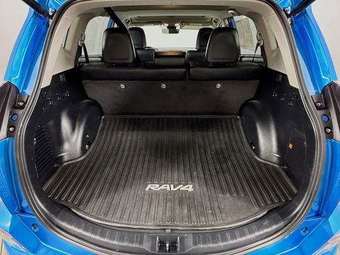 Certified 2018 Toyota RAV4 Limited w/ Advanced Technology Package image 29