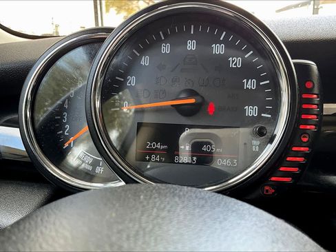 Used 2016 MINI Cooper 2-Door Hardtop image 25