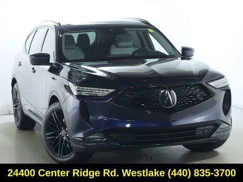 Used 2023 Acura MDX SH-AWD w/ Advance Package image 2