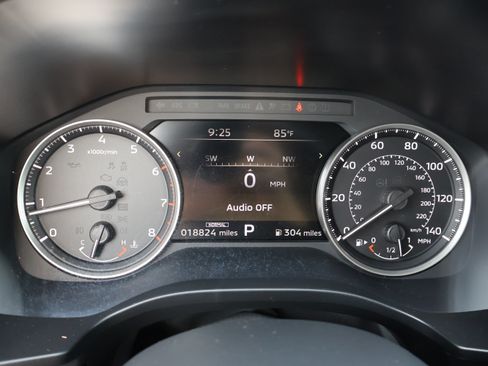 Used 2025 Mitsubishi Outlander SE FWD image 32