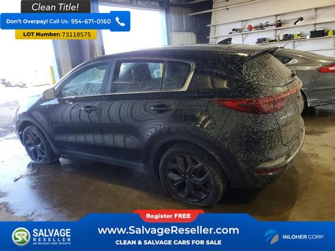 Used 2022 Kia Sportage LX w/ LX FWD Value Edition Package image 3
