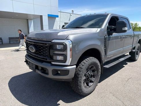 Used 2024 Ford F250 Lariat w/ Sport Appearance Package AWD/4WD image 2