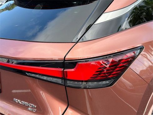 Used 2024 Lexus RX 350 image 29