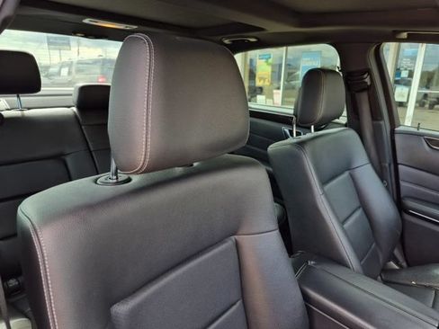 Used 2016 Mercedes-Benz E 350 Sedan image 15