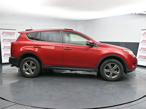 Used 2015 Toyota RAV4 XLE image 9
