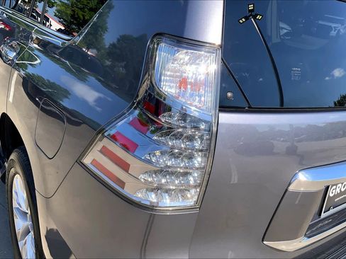 Used 2023 Lexus GX 460 Premium w/ Premium Package AWD/4WD image 28