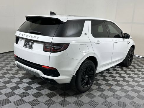 Used 2024 Land Rover Discovery Sport S image 7