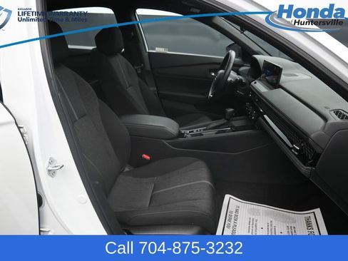 Used 2023 Honda Accord Sport image 13