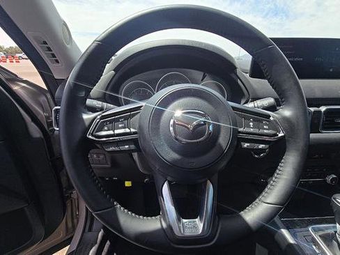 Used 2025 MAZDA CX-5 AWD 2.5 S w/ Preferred Package image 4