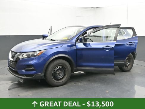 Used 2020 Nissan Rogue Sport S image 54