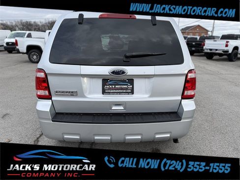 Used 2010 Ford Escape XLT image 9