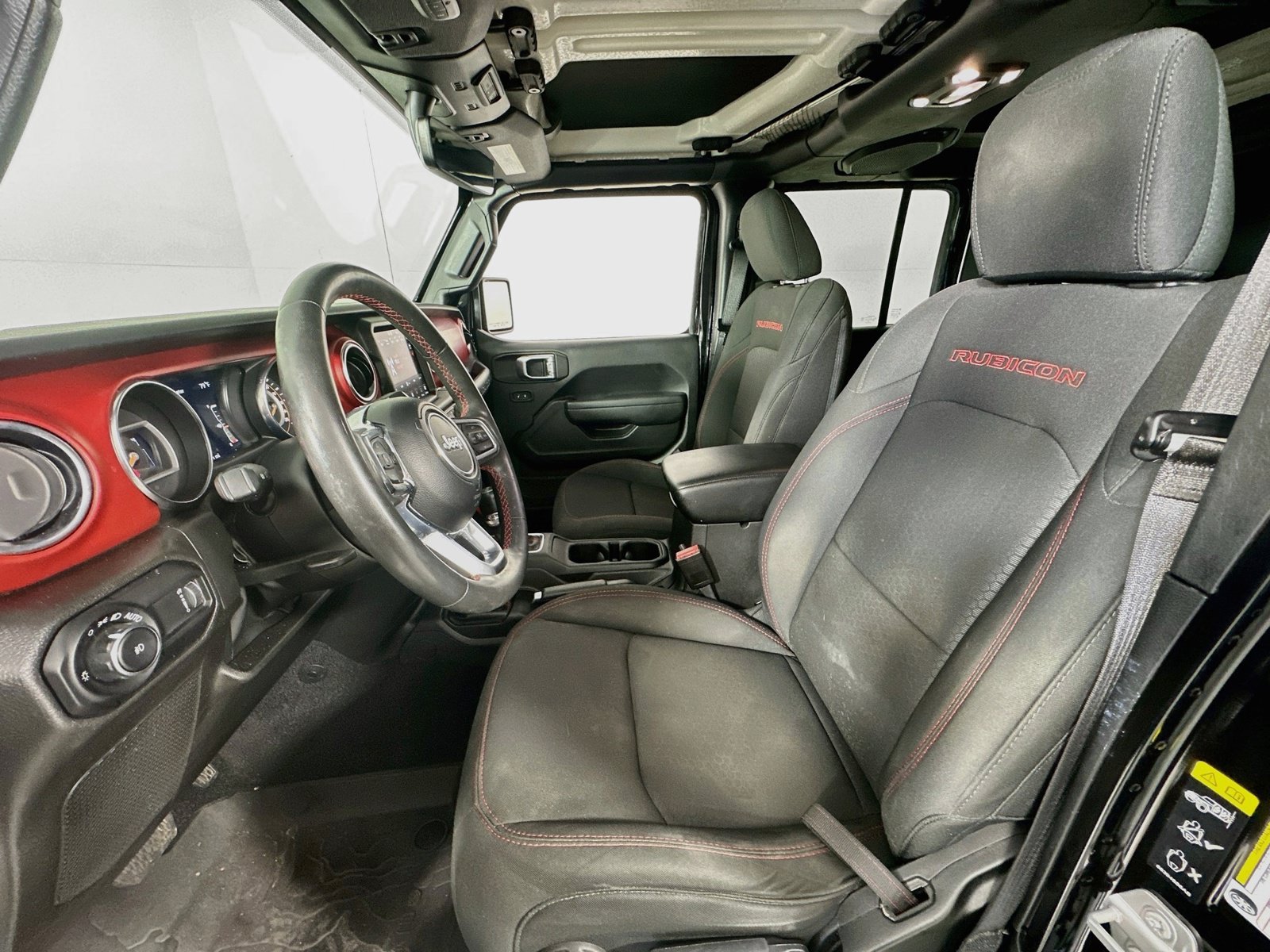 Used 2023 Jeep Wrangler Unlimited Rubicon AWD/4WD image 20