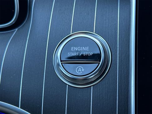 New 2026 Mercedes-Benz C 43 AMG 4MATIC Sedan image 25