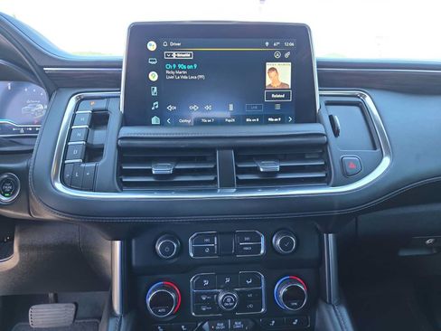 Used 2022 Chevrolet Tahoe Z71 w/ Luxury Package AWD/4WD image 24