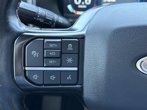 Used 2023 Ford Expedition Platinum RWD image 24