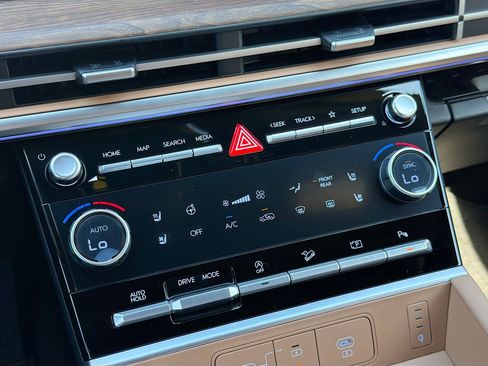 New 2026 Hyundai Santa Fe Limited image 32