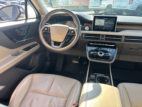Used 2022 Lincoln Corsair Reserve w/ Elements Package FWD image 30