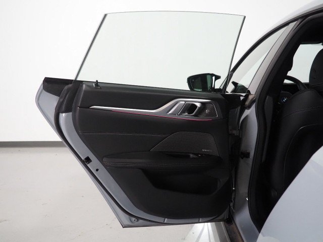 Used 2025 BMW i4 M50 AWD/4WD image 69
