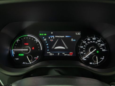 Used 2025 Toyota Sienna XLE AWD/4WD image 33