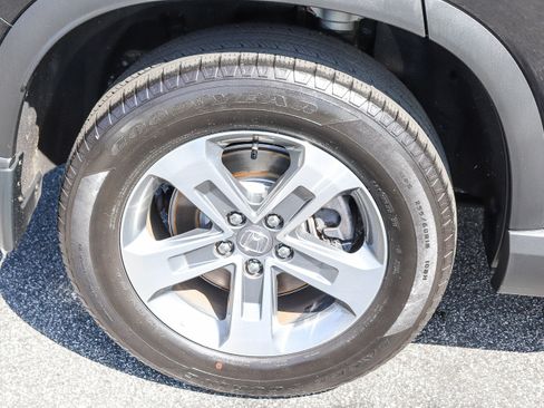 Certified 2024 Honda Pilot EX-L image 8