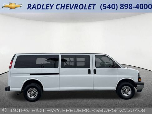 Certified 2024 Chevrolet Express 3500 LT w/ LT Preferred Equipment Group image 16