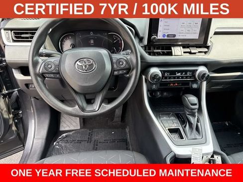Used 2024 Toyota RAV4 XLE AWD/4WD image 17