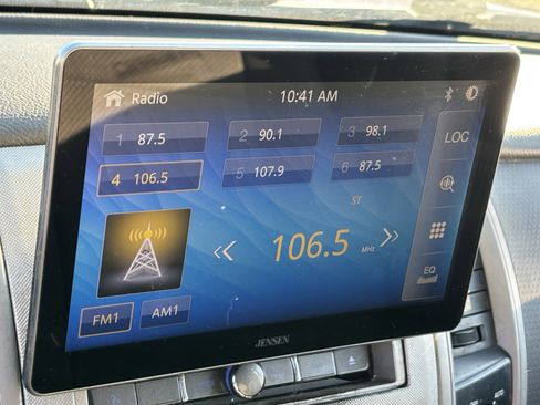 Used 2005 Toyota Tacoma PreRunner image 10