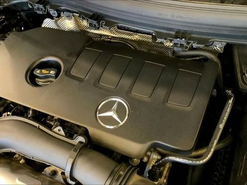 Used 2023 Mercedes-Benz GLA 250 4MATIC image 30