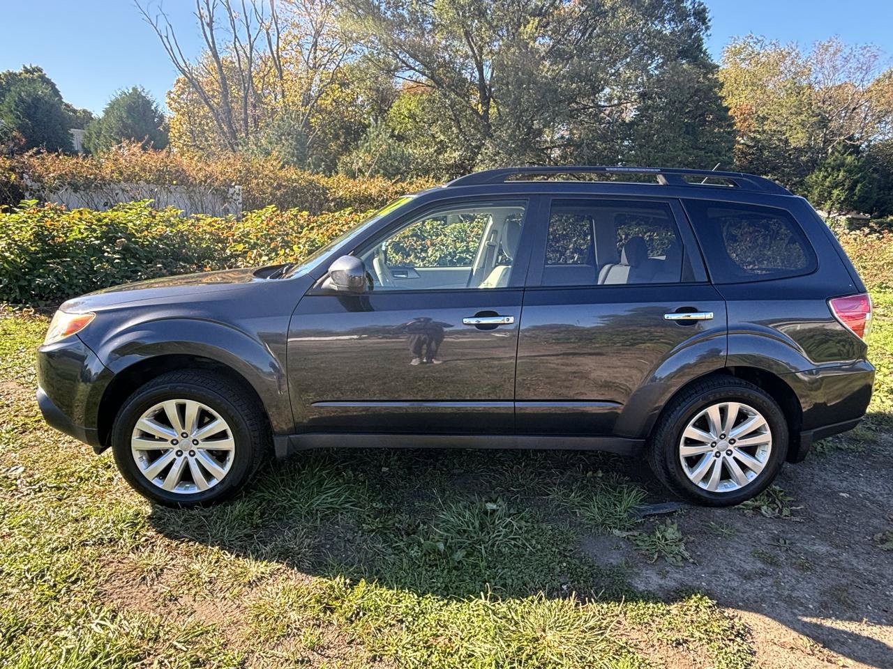 Used 2012 Subaru Forester 2.5X Limited AWD/4WD image 8