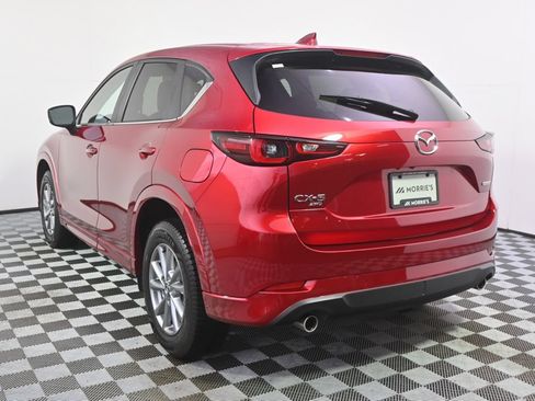 Used 2024 MAZDA CX-5 AWD 2.5 S w/ Preferred Package image 4