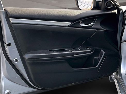 Used 2019 Honda Civic Sport image 23