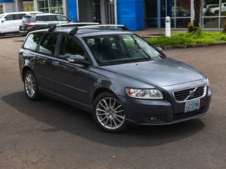 Used 2009 Volvo V50 2.4i FWD video 2