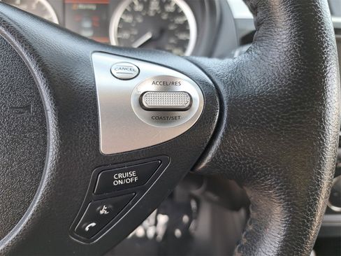 Used 2019 Nissan Sentra SV image 17