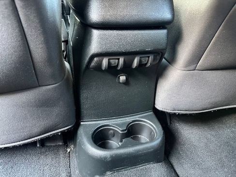 Used 2017 Jeep Wrangler Unlimited Sport w/ Quick Order Package 24S AWD/4WD image 22