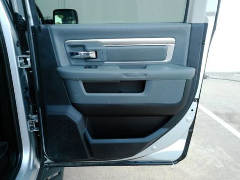 Used 2016 RAM 1500 Big Horn AWD/4WD image 22