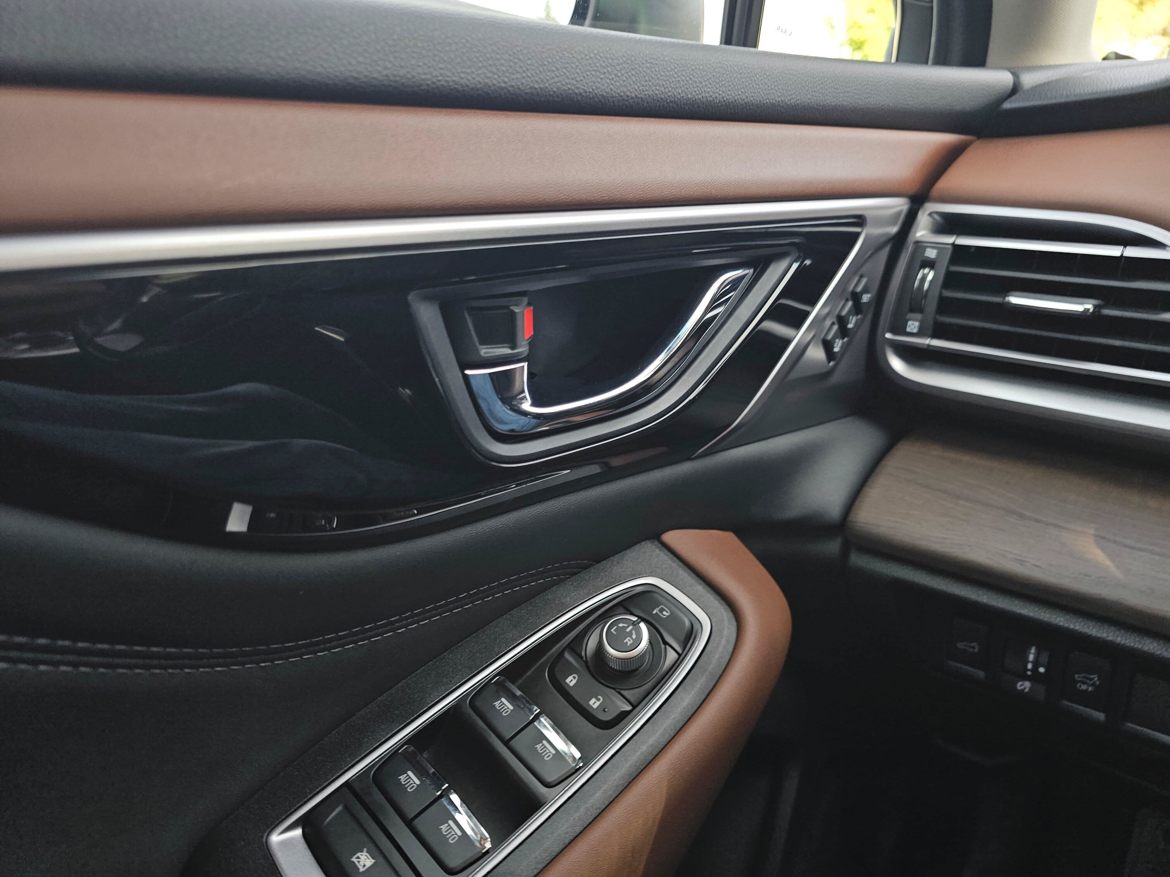 Used 2020 Subaru Outback Touring XT AWD/4WD image 31